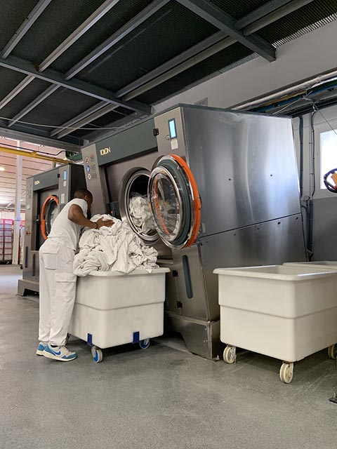 Praonica rublja, Španjolska